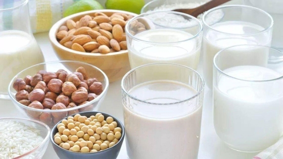Sáp màu vàng nhạt Chất nhũ hóa thực phẩm tự nhiên Sorbitan Axit béo Este Span E491