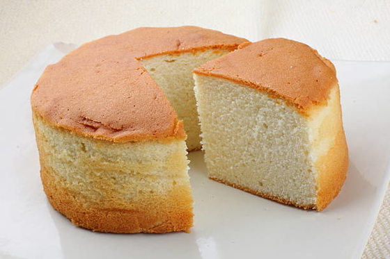 Chất làm bánh Thành phần Monoglyceride chưng cất Bột màu trắng sữa