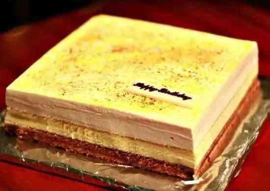 Chất nhũ hóa bánh PGE